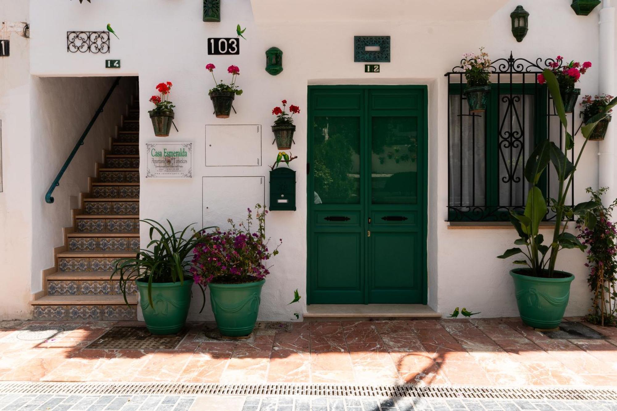 Casa Esmeralda - Luxury Boutique Apartments Old Town Estepona Ngoại thất bức ảnh