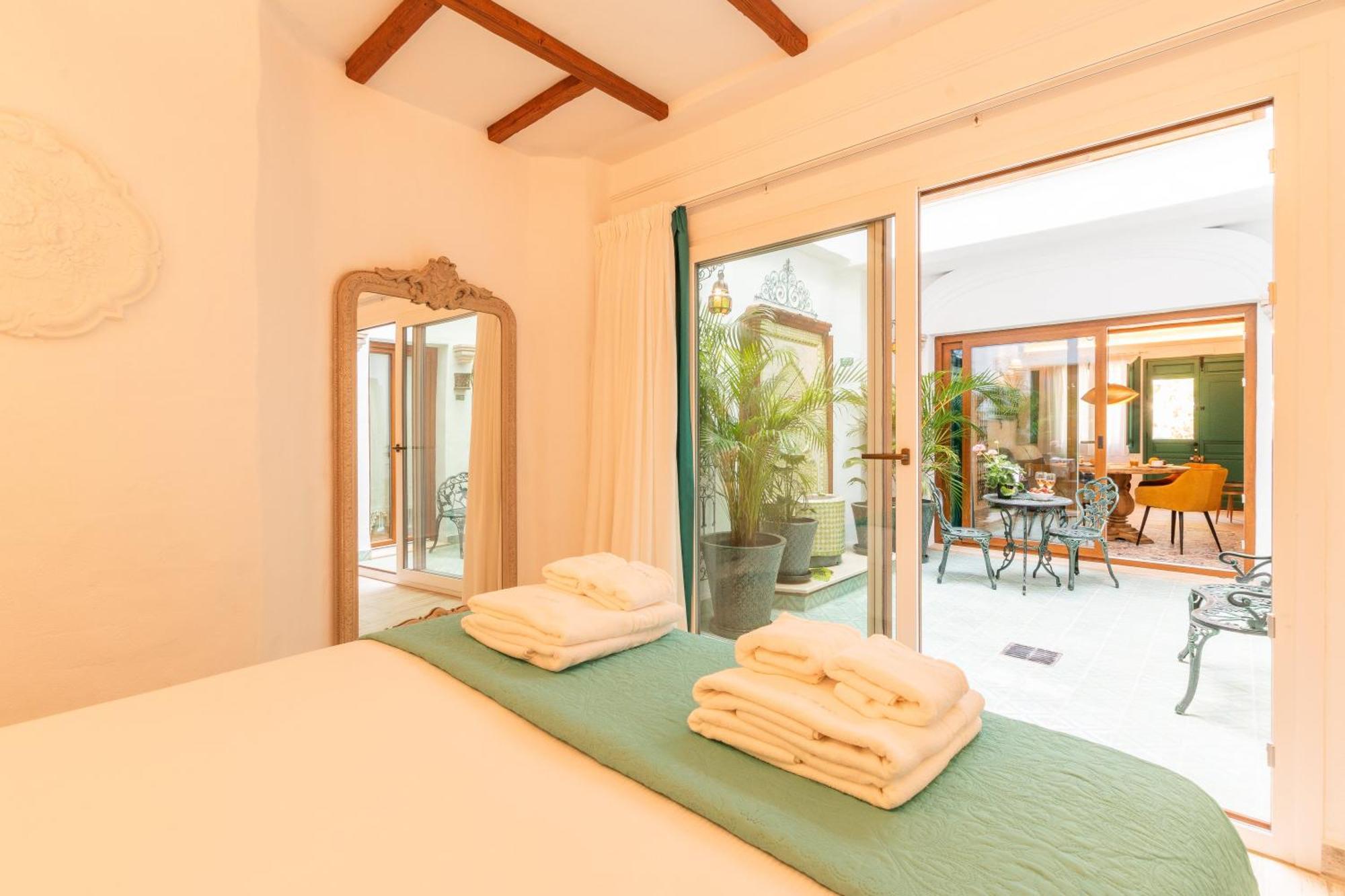 Casa Esmeralda - Luxury Boutique Apartments Old Town Estepona Ngoại thất bức ảnh